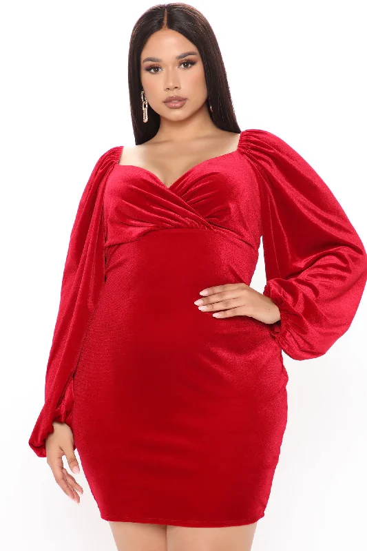 Lady Of The House Velvet Mini Dress - Red