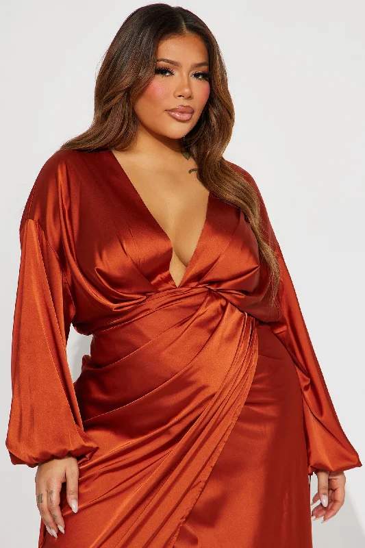 Leslie Satin Maxi Dress - Rust