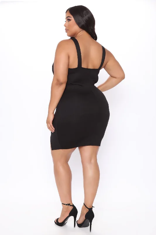 Let's Mingle Bodycon Mini Dress - Black