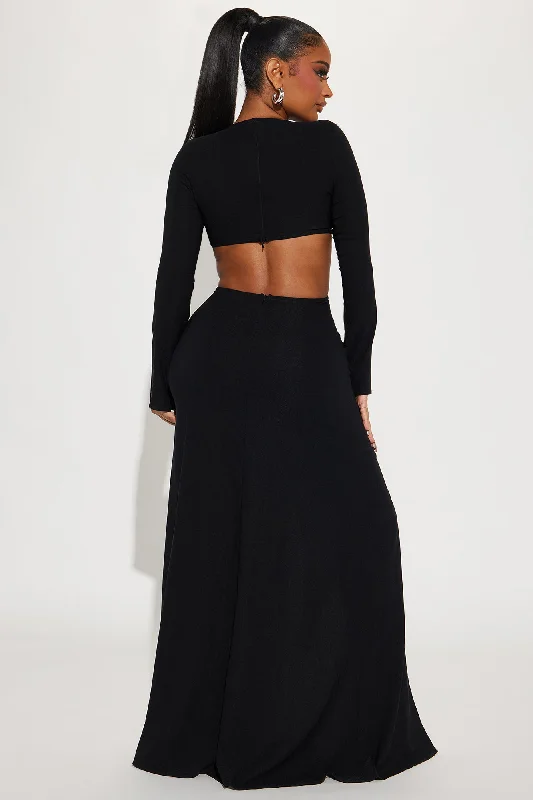 Sleek and Shine Maxi Dress - Black